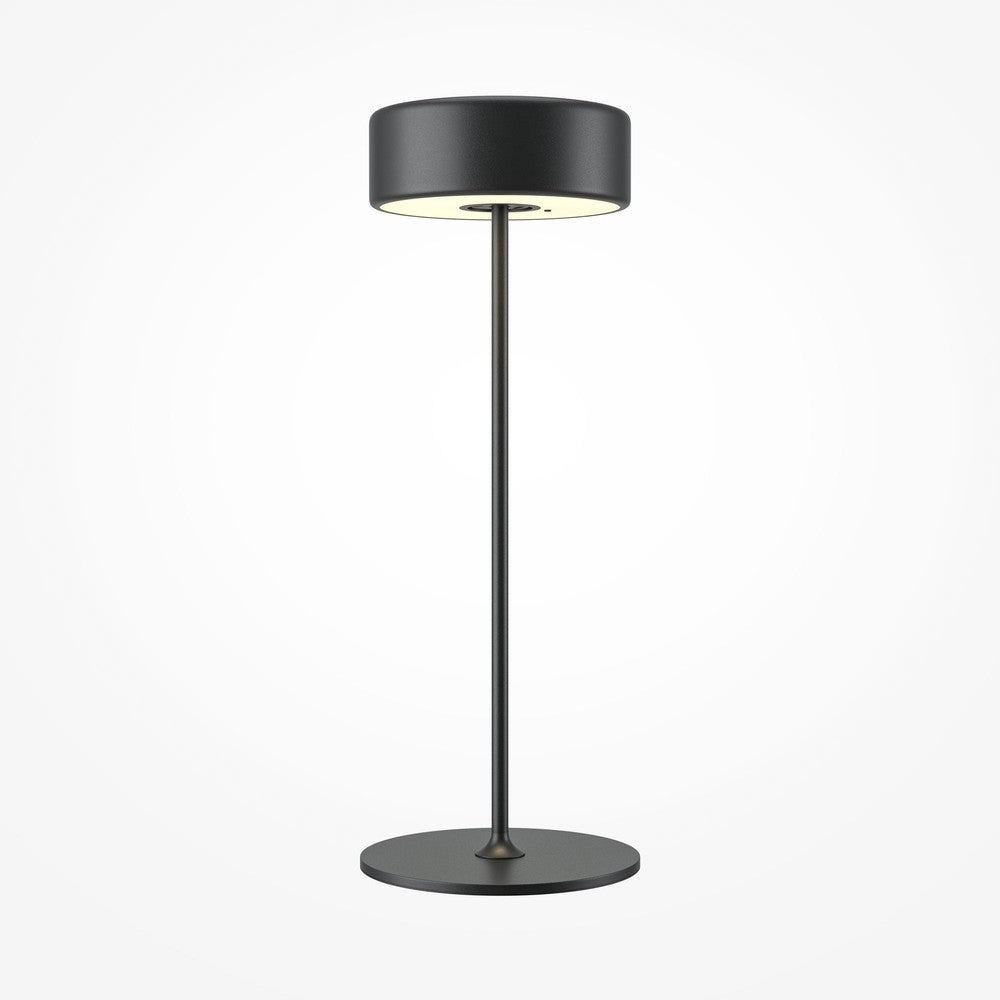 AI Collaboration Table Lamp In Black-Maytoni-South Charlotte Fine Lighting