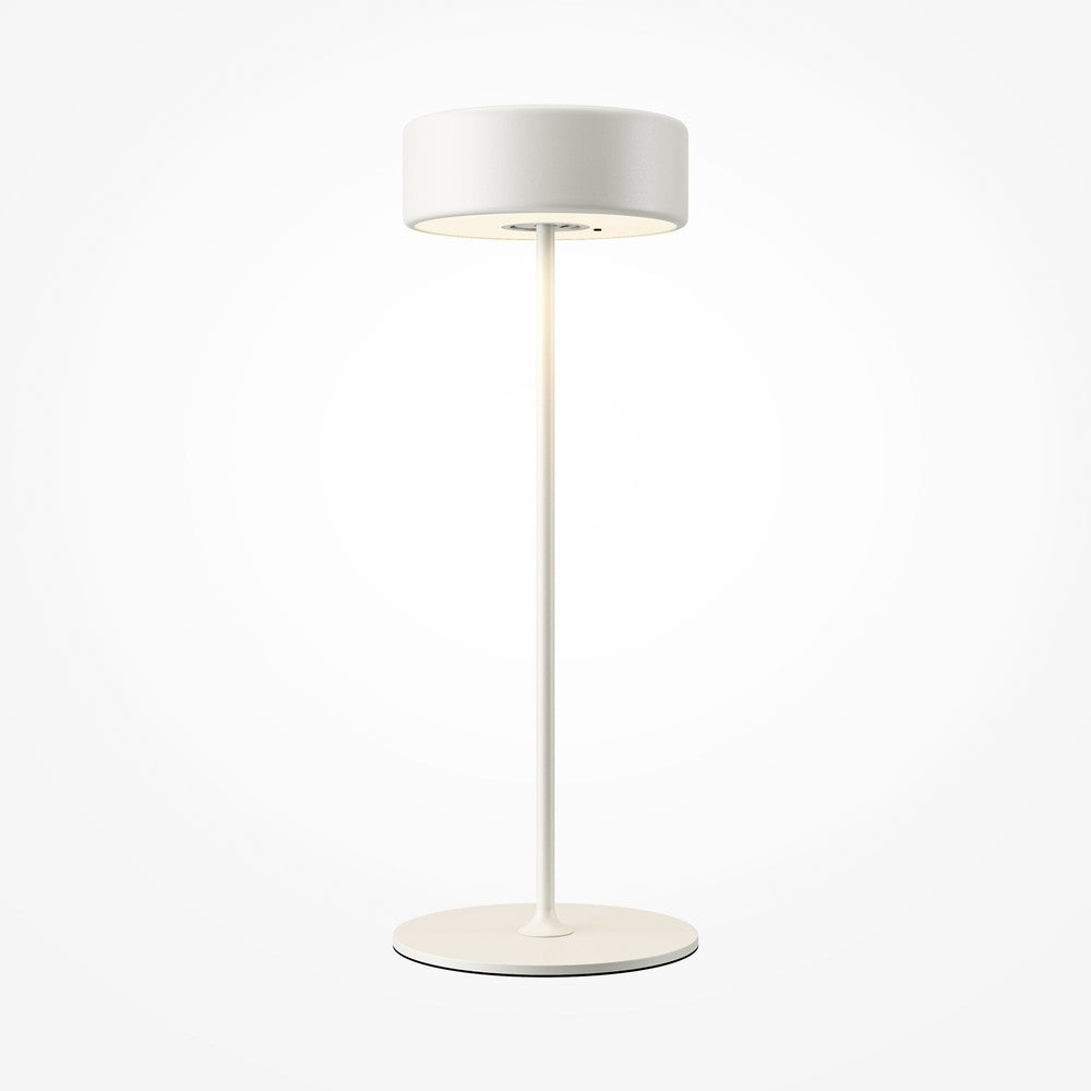 AI Collaboration Table Lamp In White-Maytoni-South Charlotte Fine Lighting