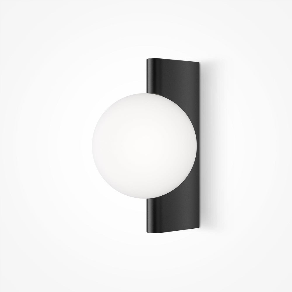 Avant-garde Wall Lamp In Black-Maytoni-South Charlotte Fine Lighting