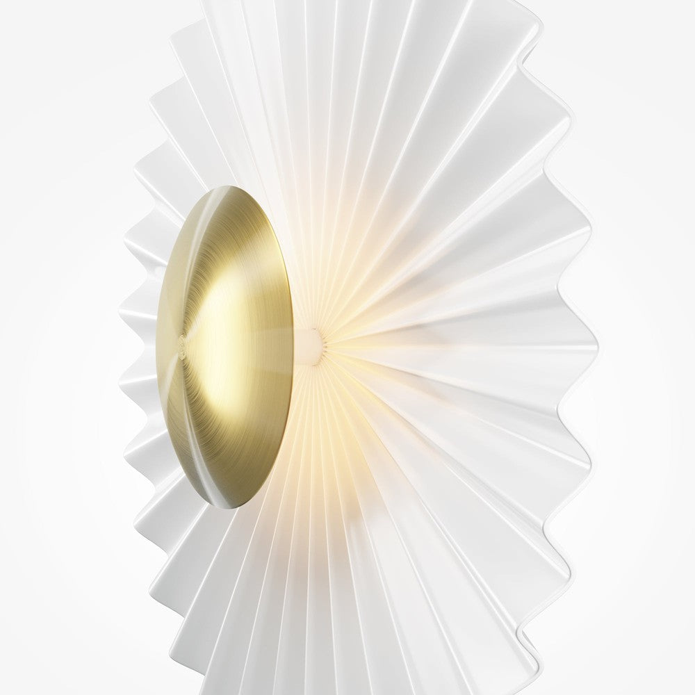 Fiore Wall Lamp With Brass Styling-Maytoni-South Charlotte Fine Lighting