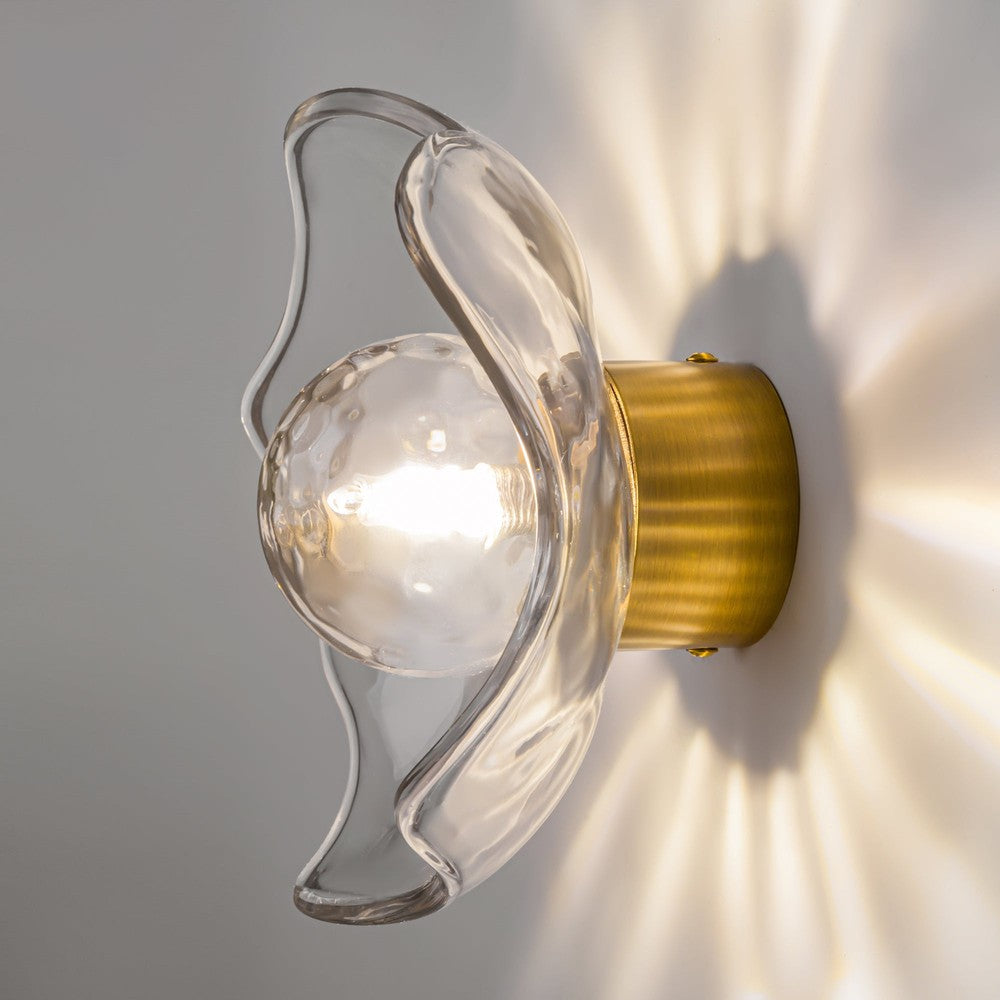 Miracle Wall Lamp With Brass Styling - Single Light-Maytoni-South Charlotte Fine Lighting