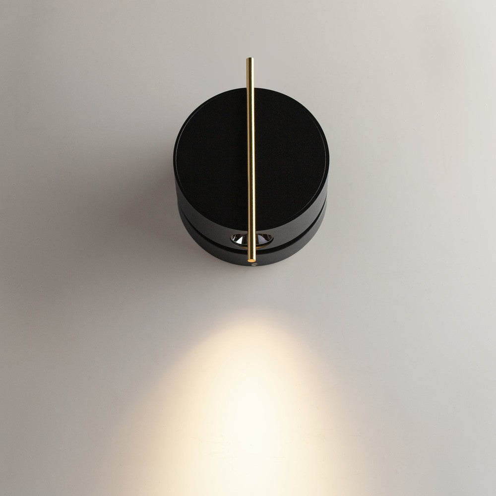 Nuance Wall Lamp In Black And Gold-Maytoni-South Charlotte Fine Lighting