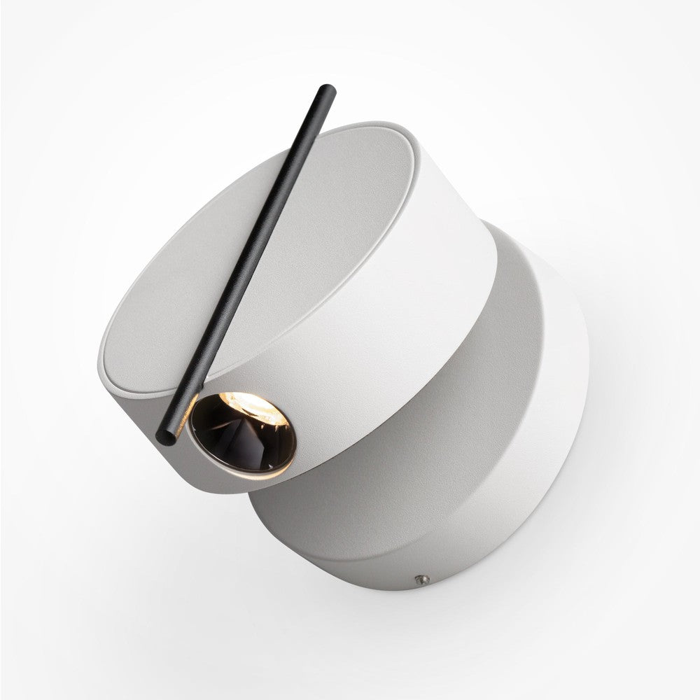 Nuance Wall Lamp With White and brass Styling-Maytoni-South Charlotte Fine Lighting