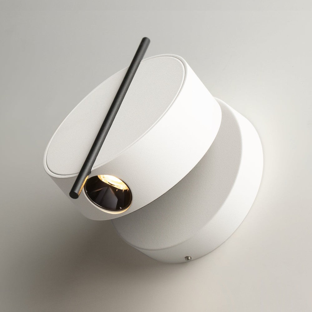 Nuance Wall Lamp With White and brass Styling-Maytoni-South Charlotte Fine Lighting