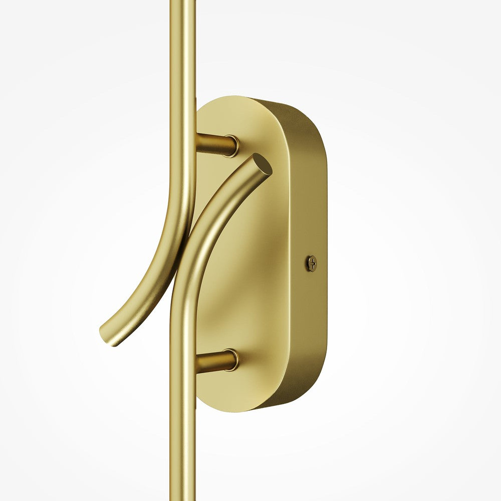 Renaissance Wall Lamp With Brass Styling-Maytoni-South Charlotte Fine Lighting