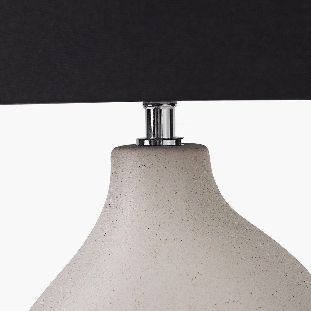 ULLA MONOCHROME ORGANIC CERAMIC TABLE LAMP WITH LAMPSHADE