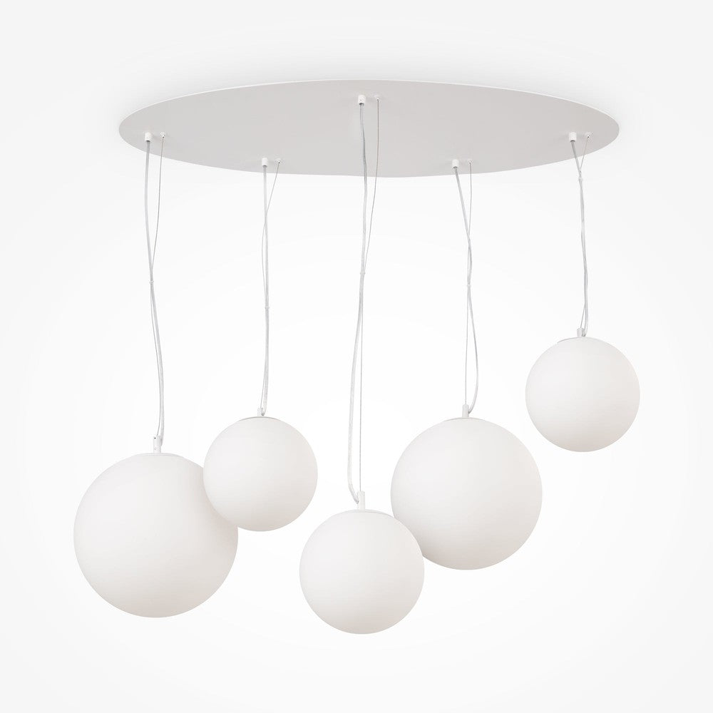 Basic form Pendant Lamp In White-Maytoni-South Charlotte Fine Lighting