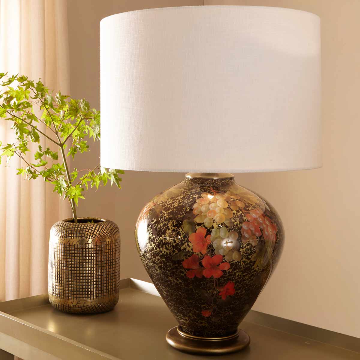 Ginger jar table lamps UK shown here with a cylinder shade