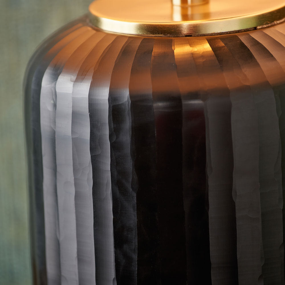 Detail on Eva large glass table lamp 